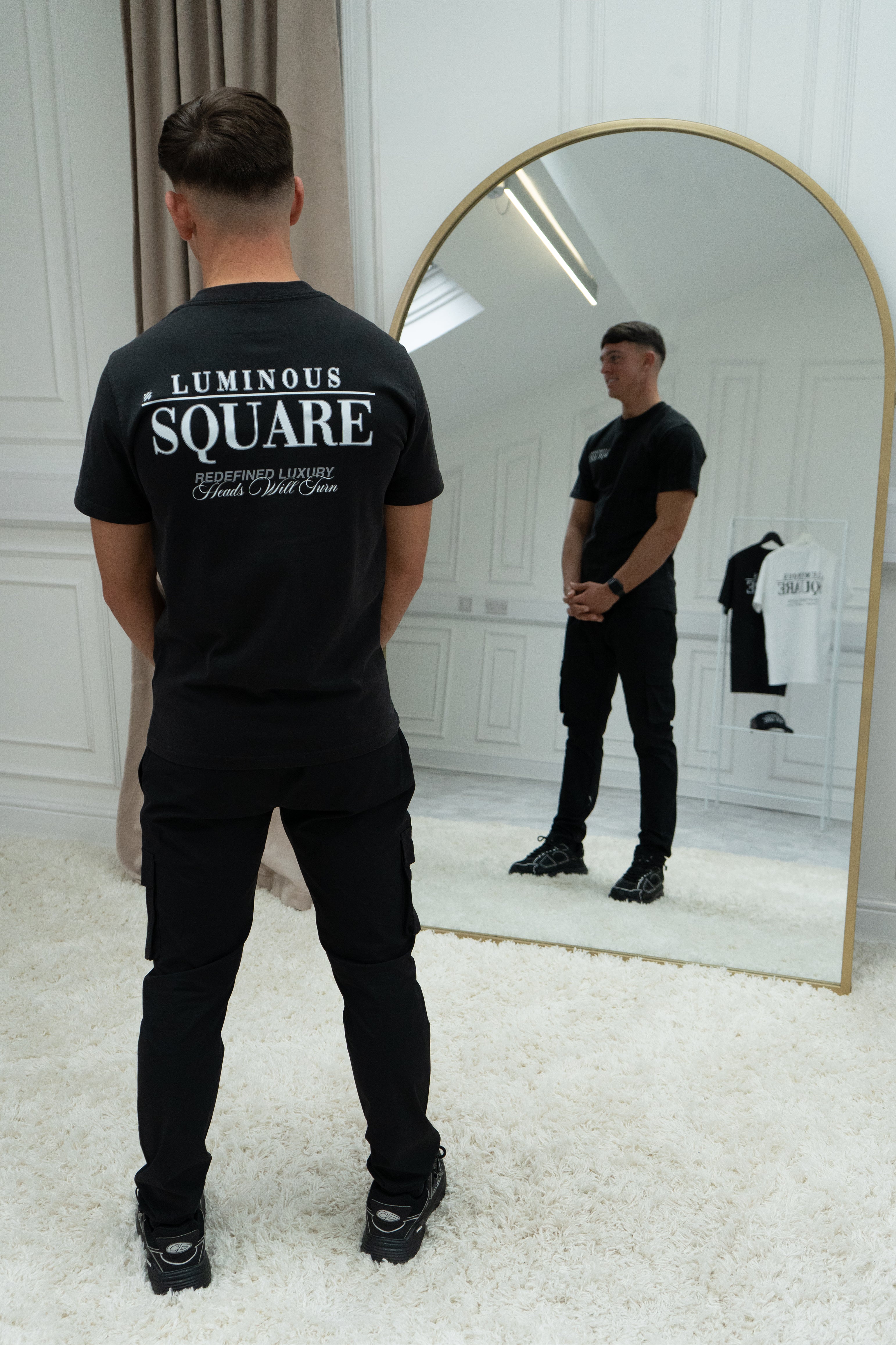 STAPLE TEE - BLACK/WHITE